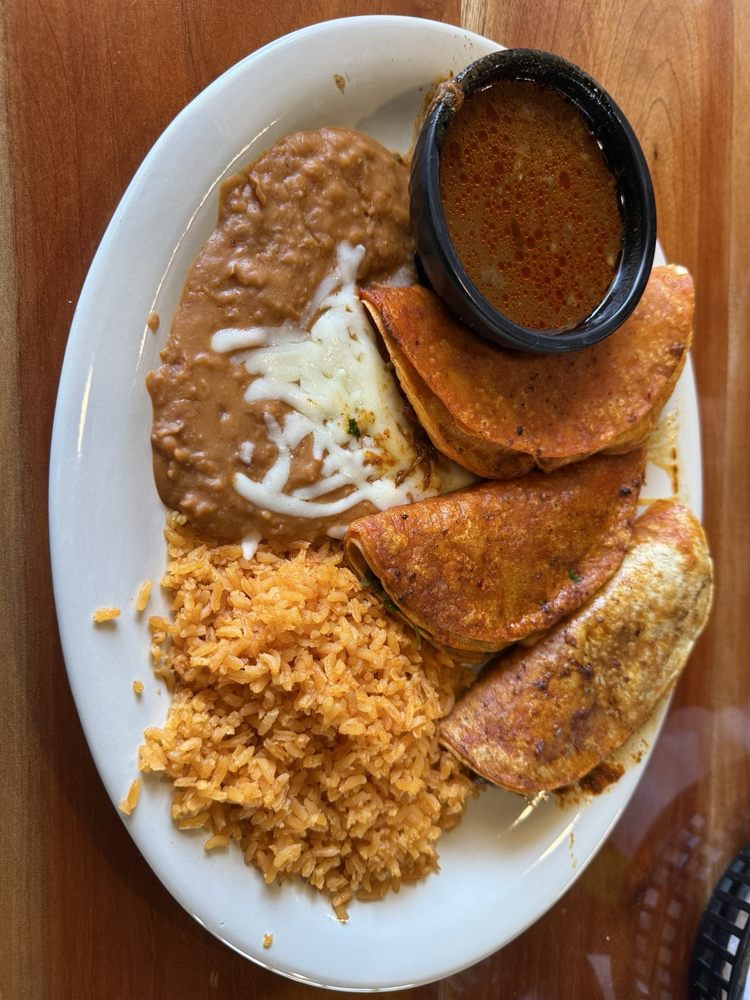 La Cantina
