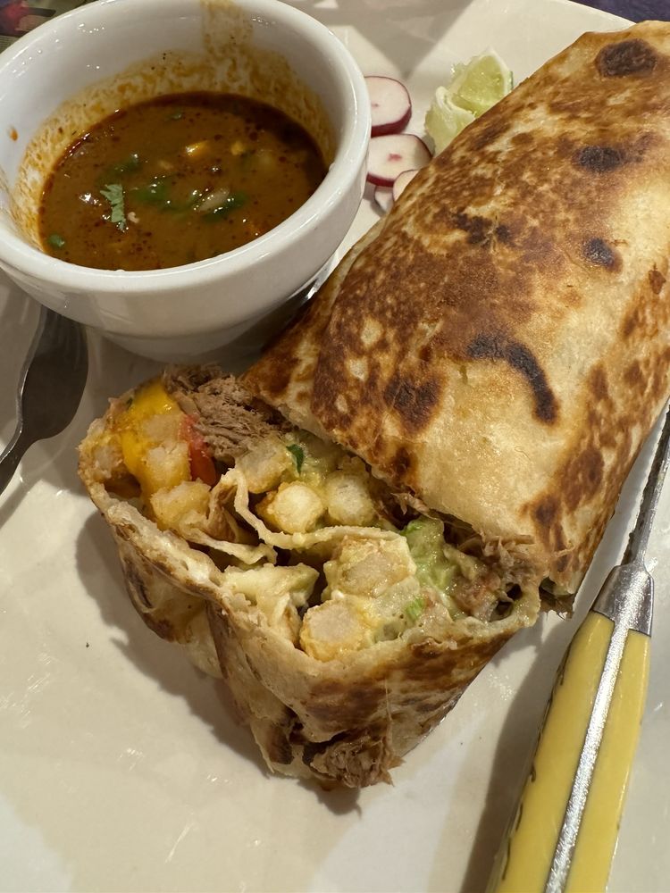 Eddie's Rey de la Birria