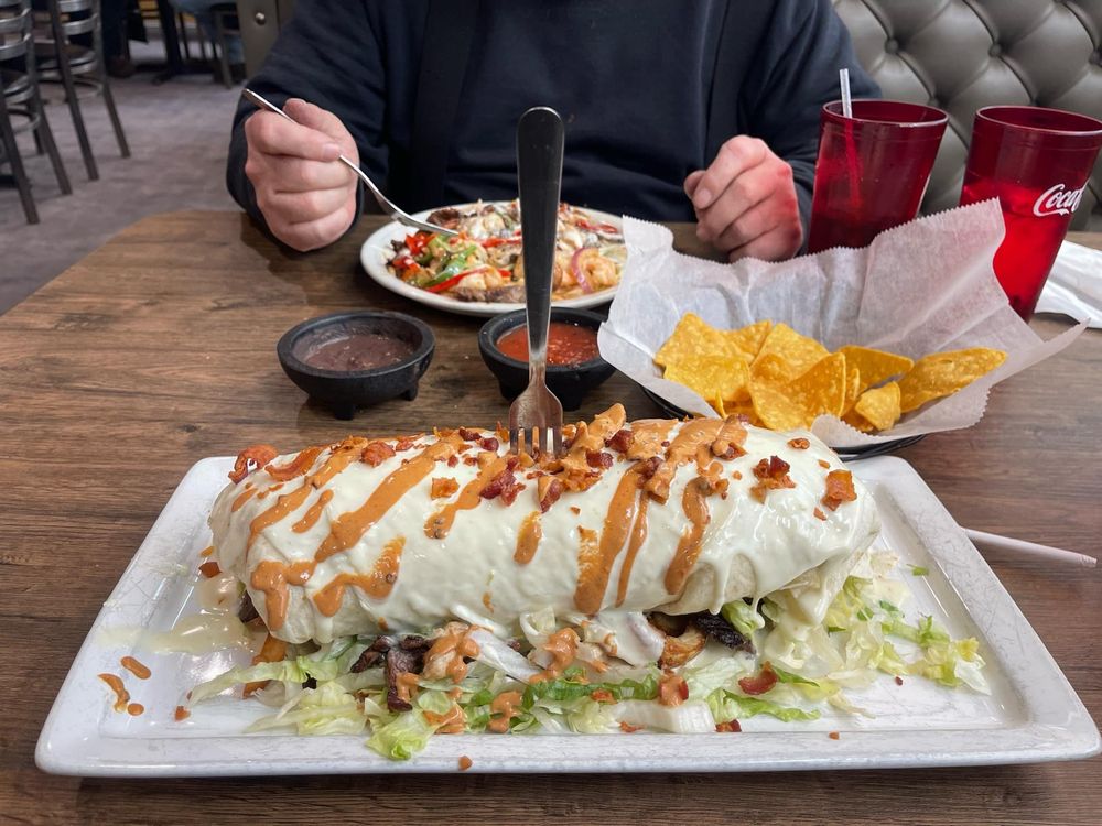 Los Arcos Kitchen and Cantina-North