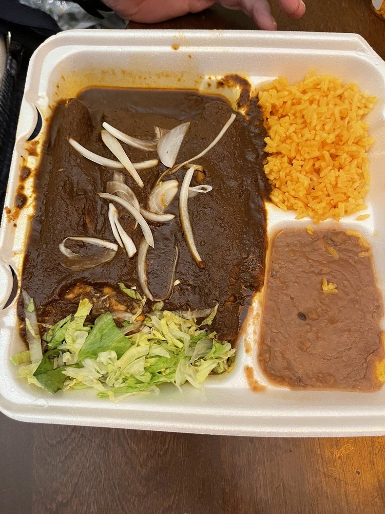 El Tezcal Mexican Restaurant