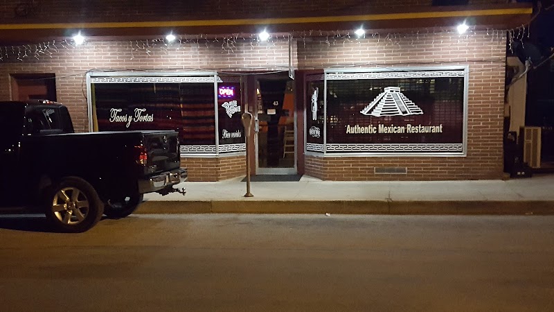 Tacos y Tortas Mexican Restaurant