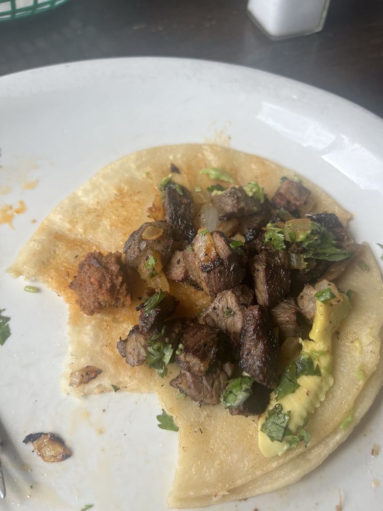 Papa Lachos Bar Grill