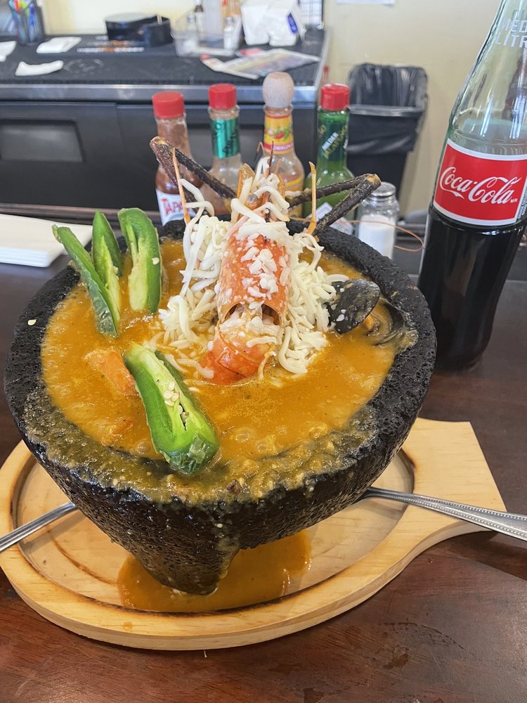 Los Cazadores — restaurante mexicano en Carbondale