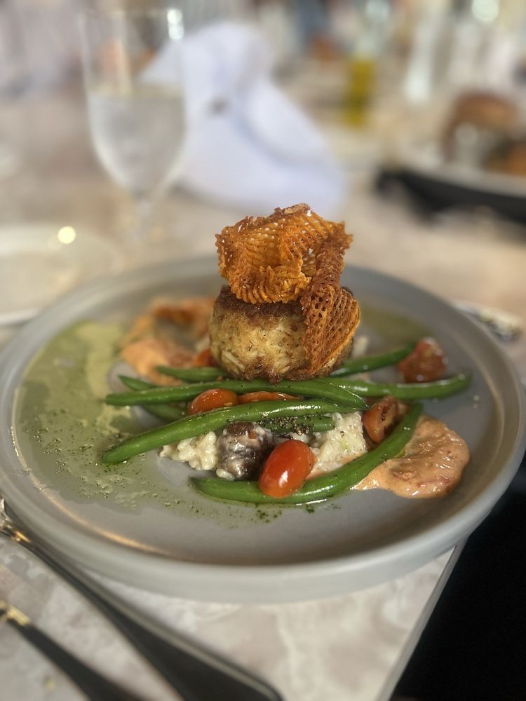 Undercurrent Restaurant