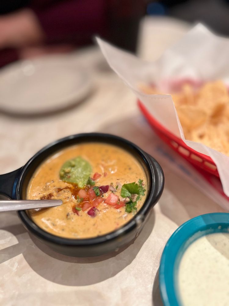 Lupe Tortilla Mexican Restaurant