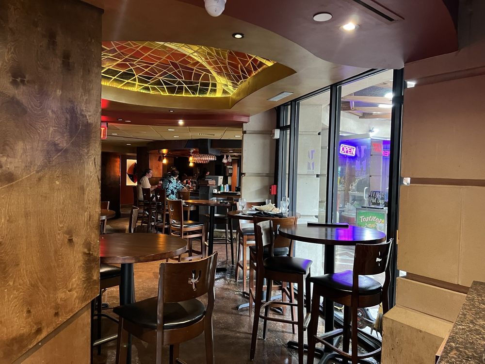 Iron Cactus San Antonio — restaurante mexicano en San Antonio