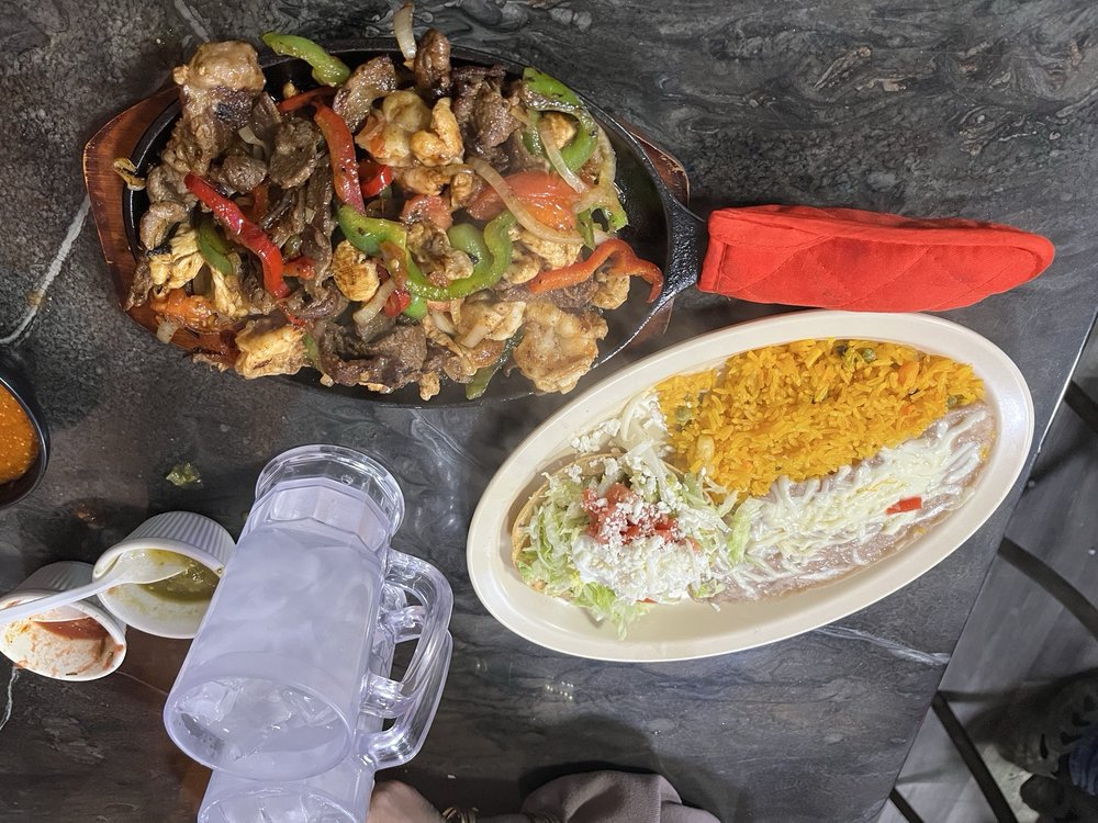 Antojitos Dona Chirris