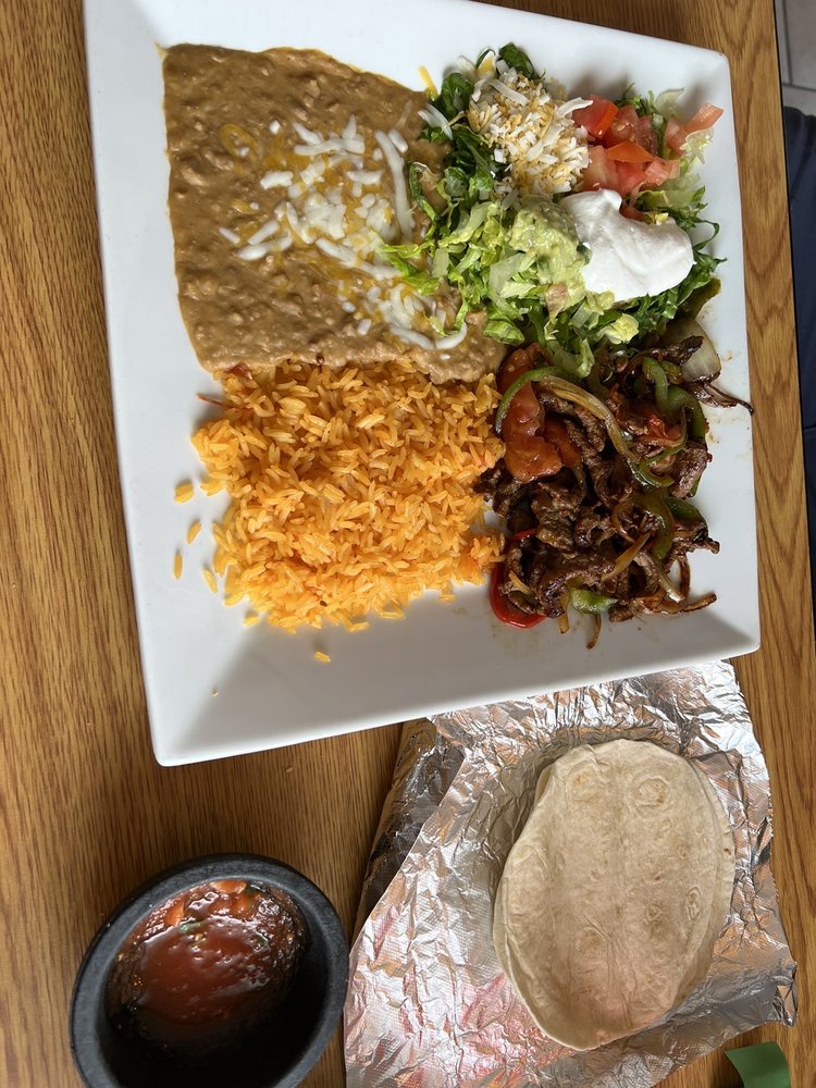 Los Amigos — restaurante mexicano en Charleston