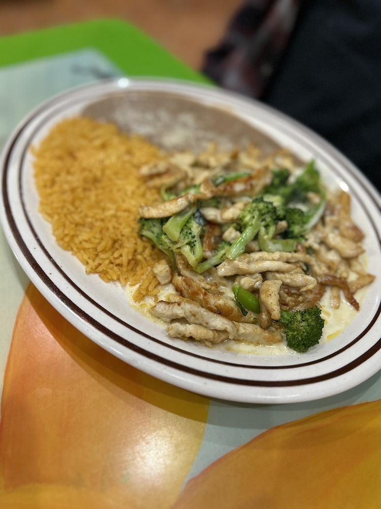 Monte Alban Mexican Restaurant — restaurante mexicano en Barboursville