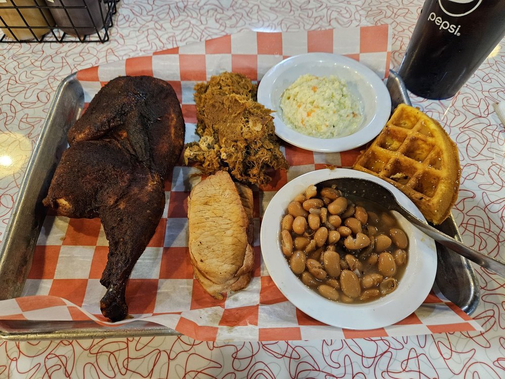 Bombshells Burgers & BBQ — restaurante mexicano en Huntington