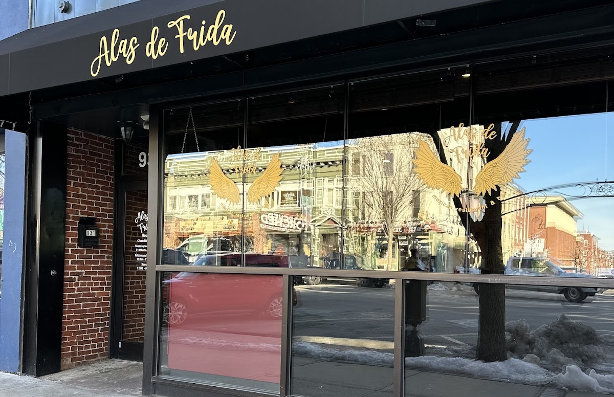 Alas de Frida Mexican Restaurant & Bar