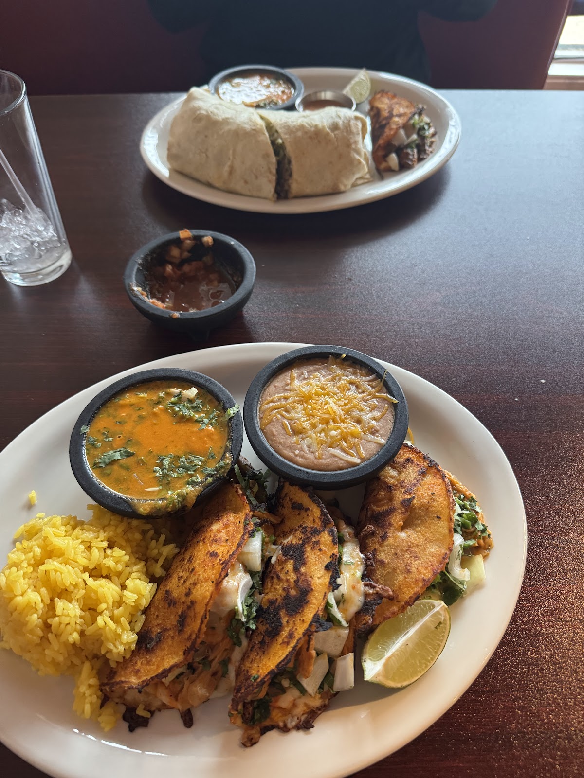 Azteca Bar and Grill