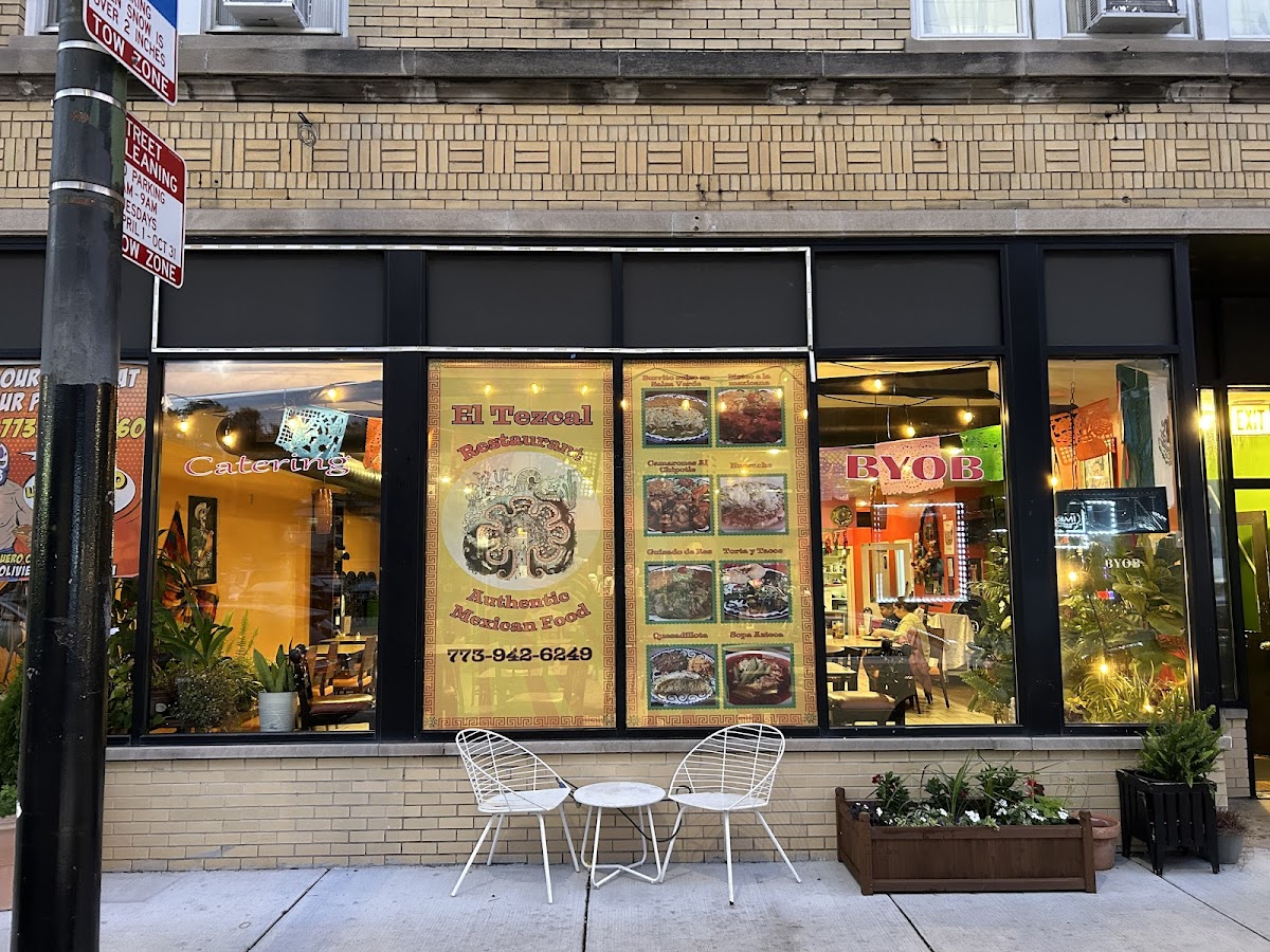 El Tezcal Mexican Restaurant