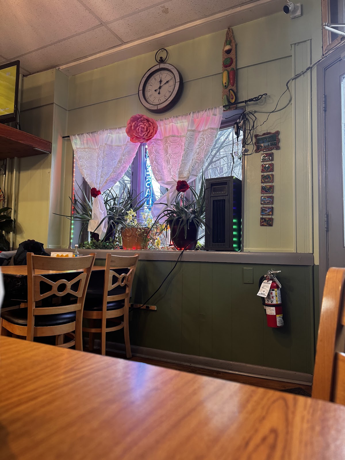 Francisco's Salvadoreno Restaurant