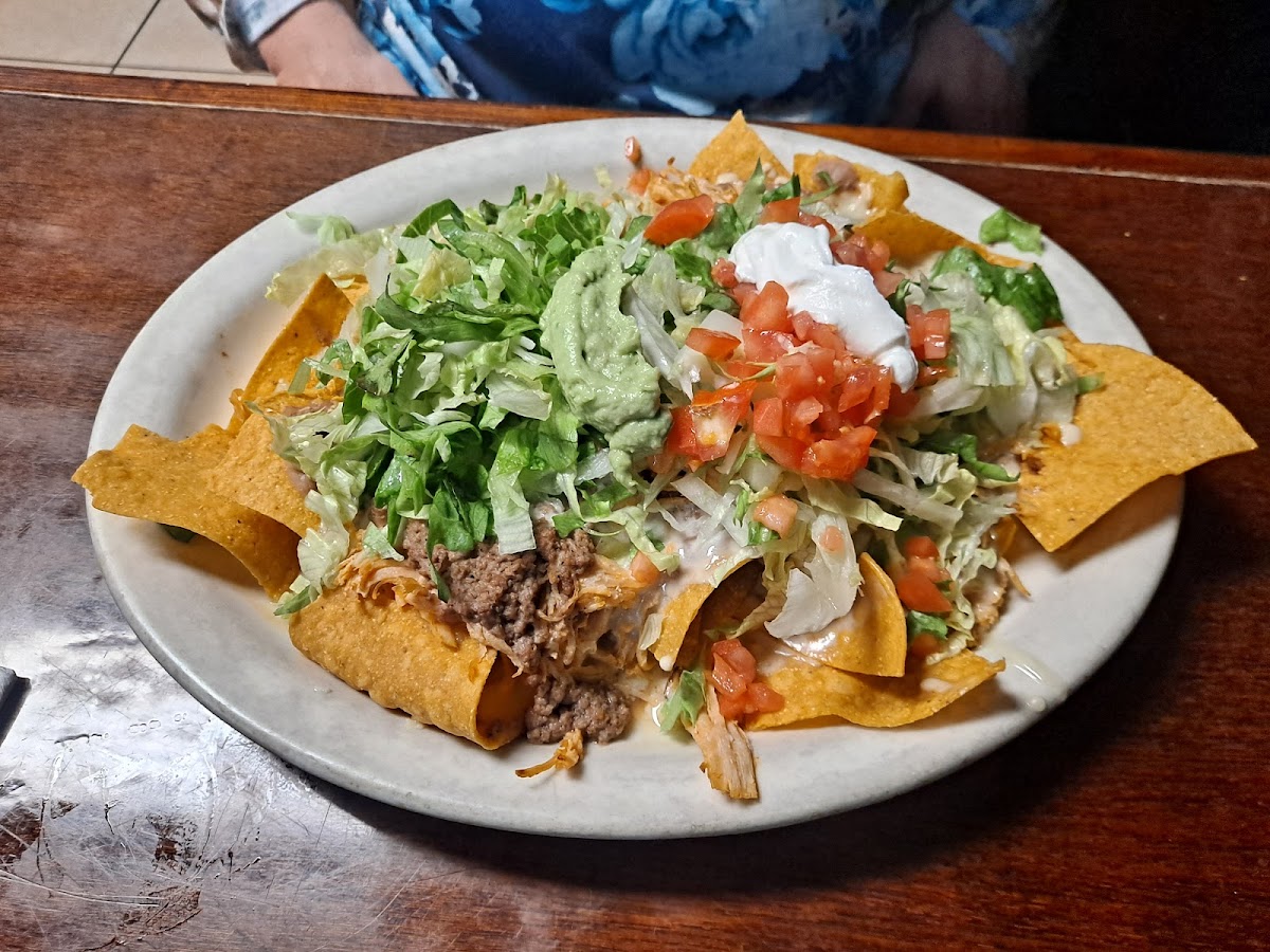 Los Parrilleros