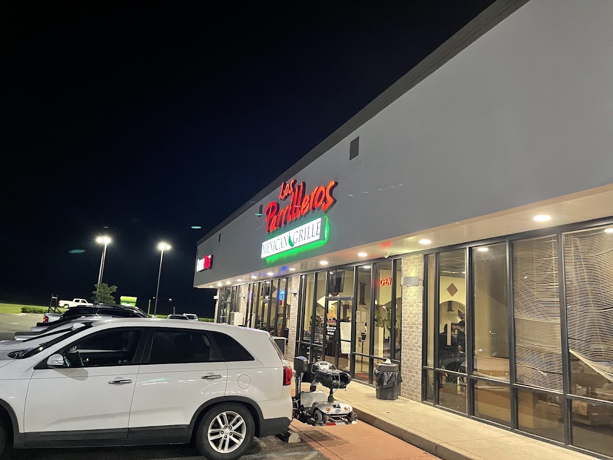 Los Parrilleros — restaurante mexicano en Vicksburg