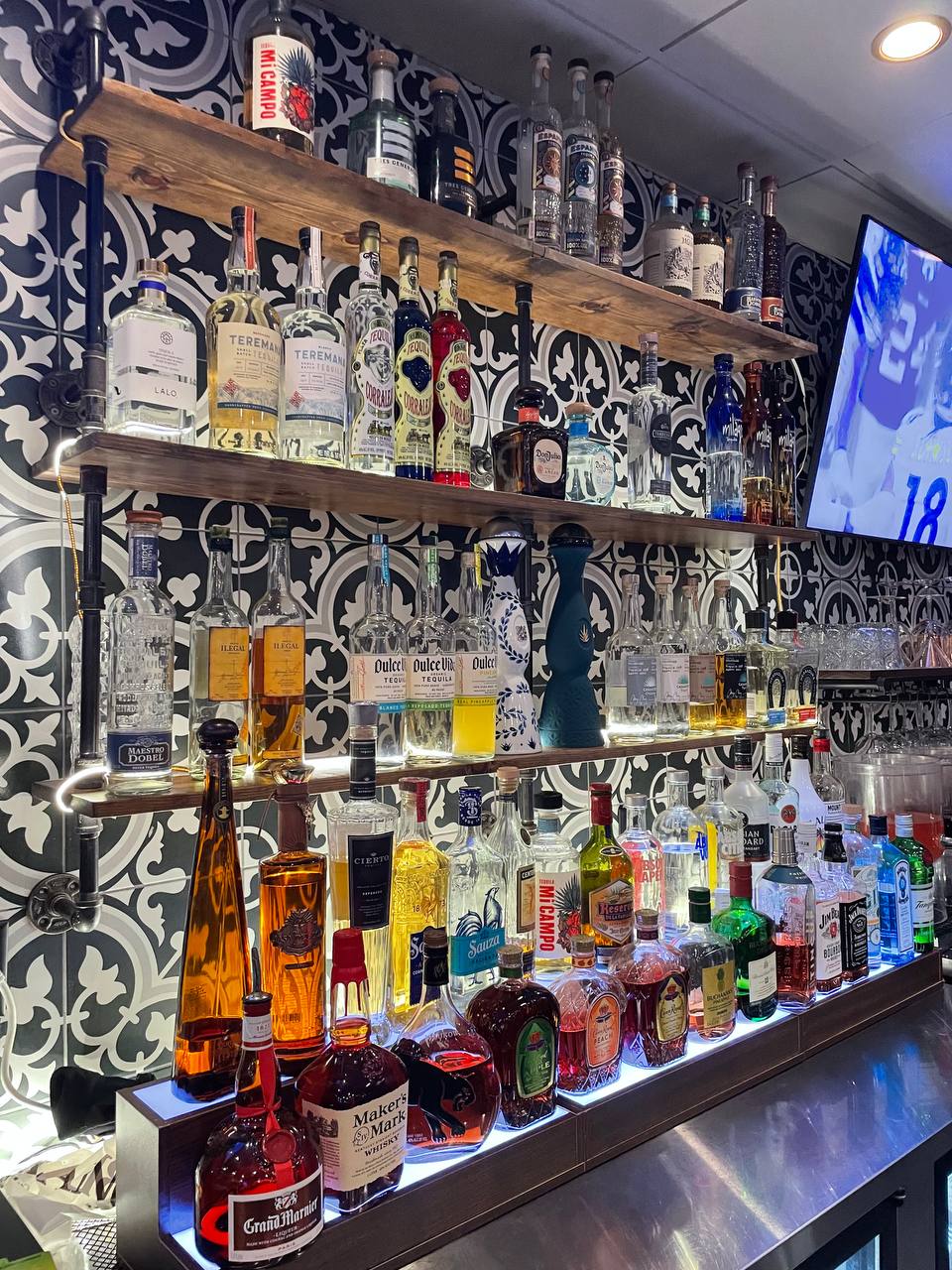 Poblanos Mexican Grill & Bar — restaurante mexicano en Bradenton