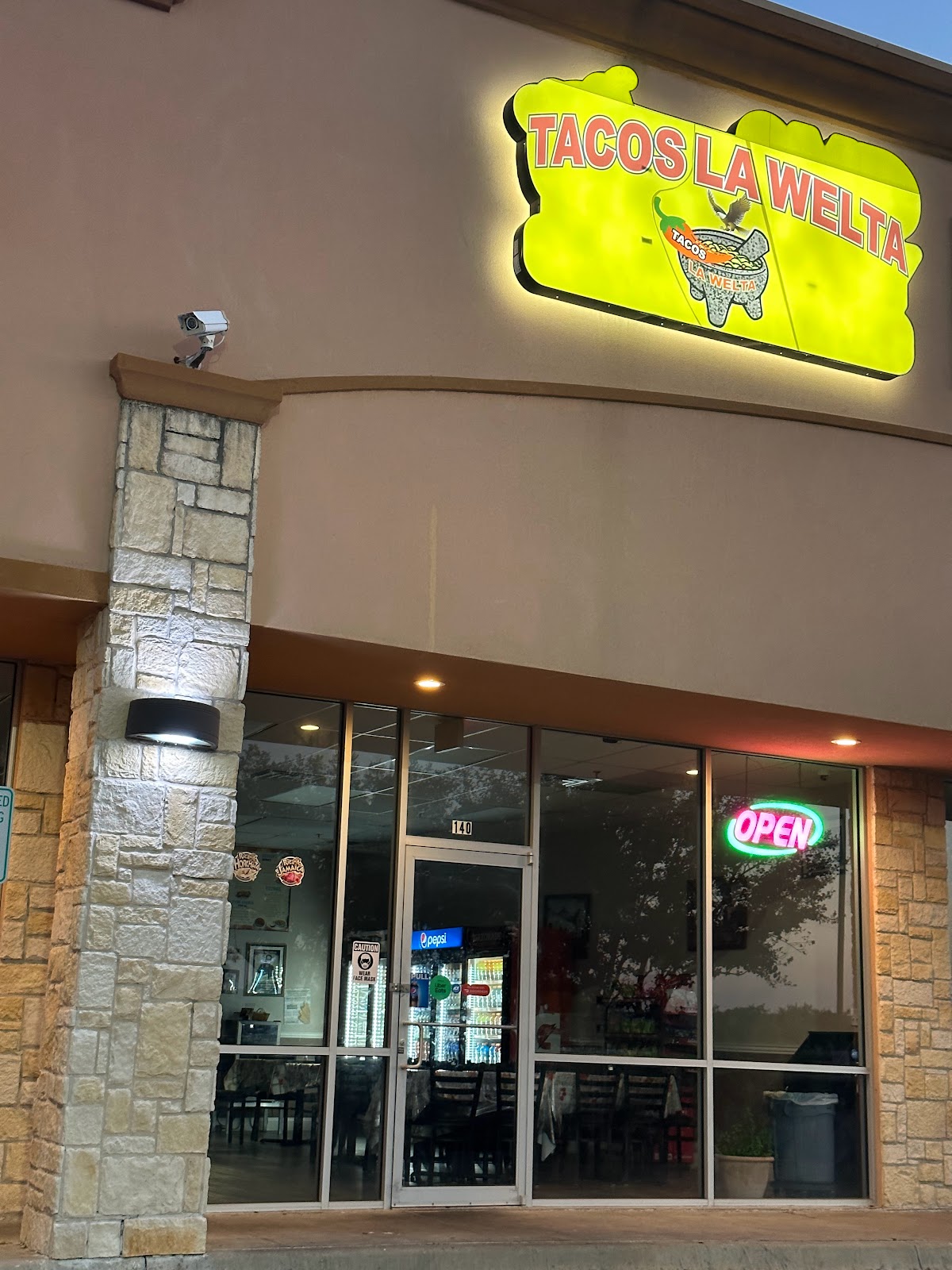Taco's La Welta